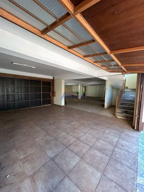 Foto 3 de Casa com 6 quartos para alugar em Centro, Santo Angelo - RS