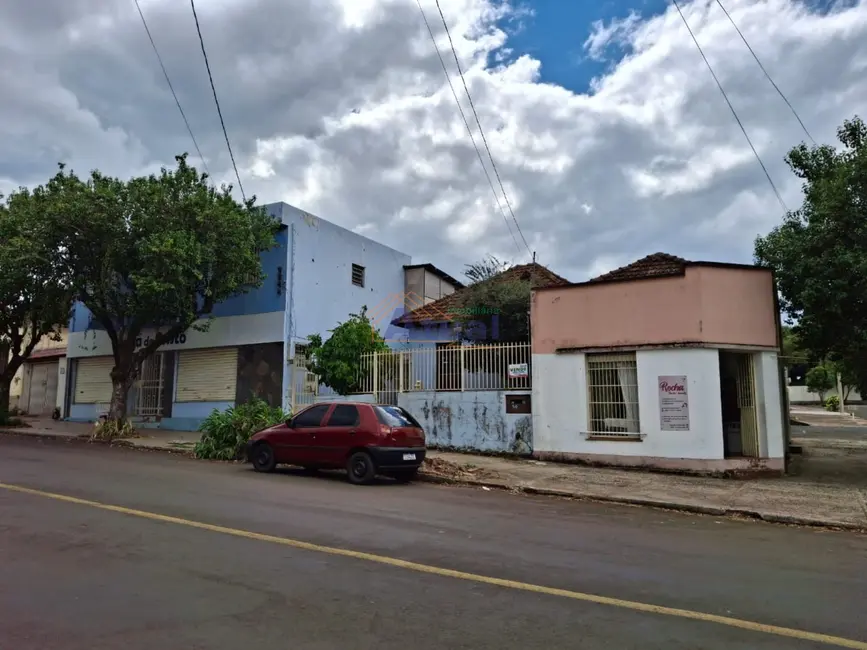 Foto 1 de Casa com 3 quartos à venda, 389m2 em Castelarim, Santo Angelo - RS
