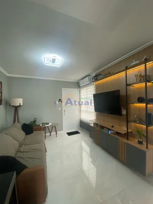 Foto 1 de Apartamento com 2 quartos à venda, 58m2 em Kurtz, Santo Angelo - RS