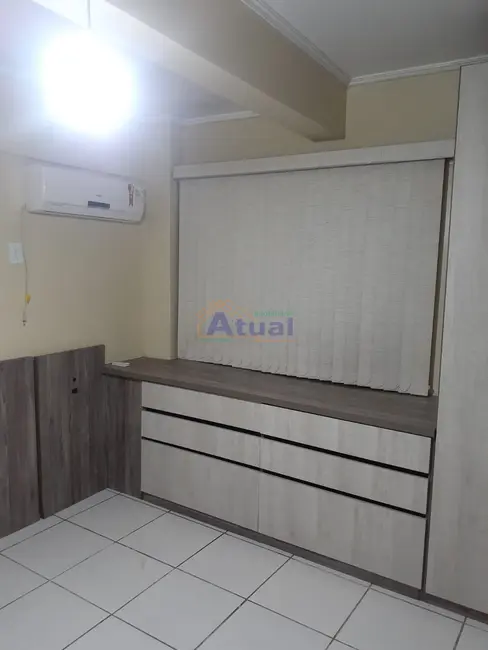 Foto 2 de Apartamento com 3 quartos à venda, 100m2 em Centro, Santo Angelo - RS
