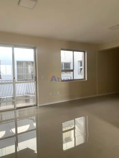 Foto 6 de Apartamento com 3 quartos para alugar em Centro, Santo Angelo - RS