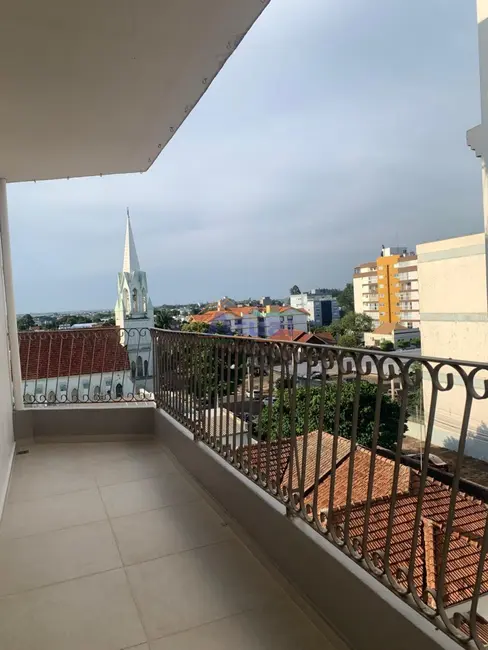 Foto 2 de Apartamento com 3 quartos para alugar em Centro, Santo Angelo - RS