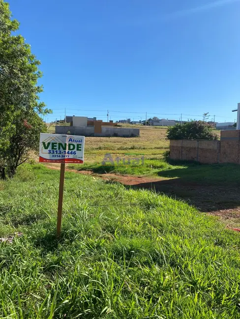 Foto 1 de Terreno / Lote à venda, 750m2 em Pascotini, Santo Angelo - RS