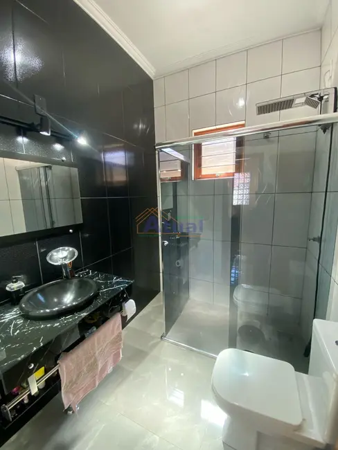 Casa com 2 quartos à venda, 188m2 em Mário Pilau, Santo Angelo - RS - imagem 5 Foto 5 de Casa com 2 quartos à venda, 188m2 em Mário Pilau, Santo Angelo - RS