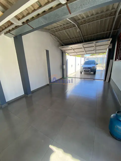 Foto 2 de Casa com 2 quartos à venda, 188m2 em Mário Pilau, Santo Angelo - RS