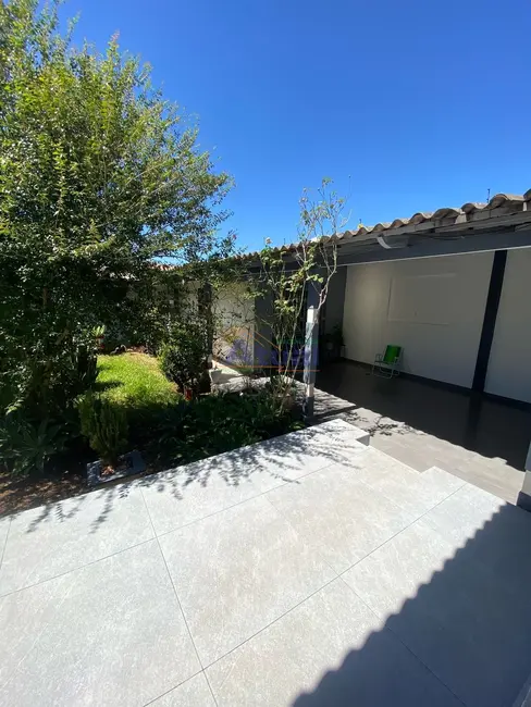 Casa com 2 quartos à venda, 188m2 em Mário Pilau, Santo Angelo - RS - imagem 8 Foto 8 de Casa com 2 quartos à venda, 188m2 em Mário Pilau, Santo Angelo - RS