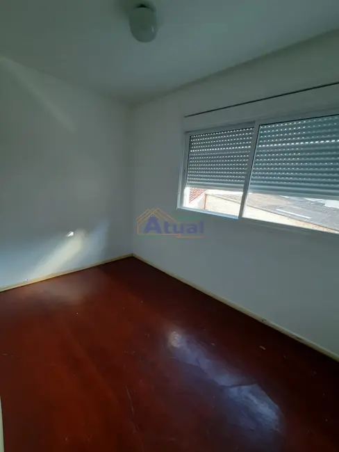 Foto 8 de Apartamento com 3 quartos para alugar em Centro, Santo Angelo - RS
