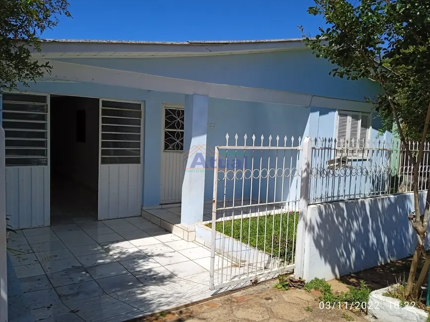 Foto 1 de Casa com 3 quartos à venda, 141m2 em Santo Angelo - RS