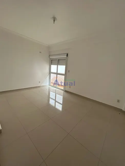 Foto 3 de Apartamento com 3 quartos para alugar em Centro, Santo Angelo - RS
