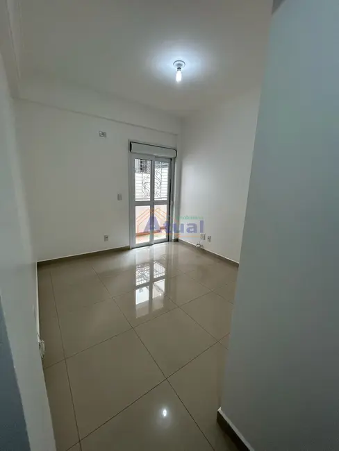 Foto 2 de Apartamento com 3 quartos para alugar em Centro, Santo Angelo - RS