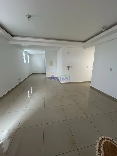 Foto 7 de Apartamento com 3 quartos para alugar em Centro, Santo Angelo - RS