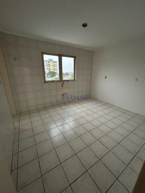 Foto 3 de Apartamento com 2 quartos para alugar em Centro, Santo Angelo - RS