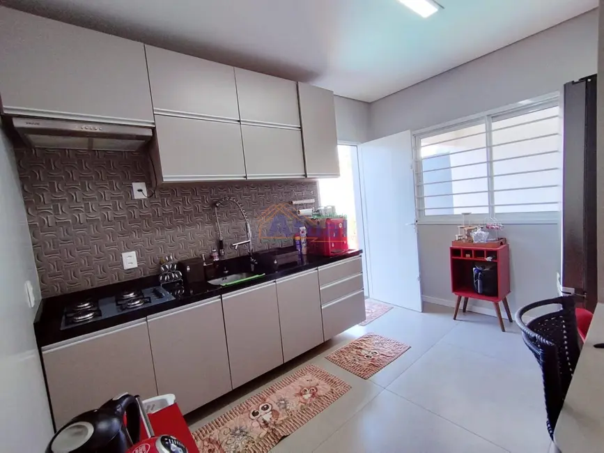 Casa com 2 quartos à venda, 130m2 em Aliança, Santo Angelo - RS - imagem 5 Foto 5 de Casa com 2 quartos à venda, 130m2 em Aliança, Santo Angelo - RS