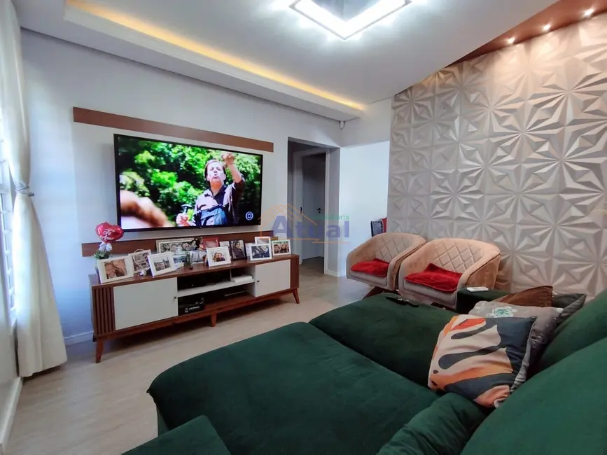 Casa com 2 quartos à venda, 130m2 em Aliança, Santo Angelo - RS - imagem 6 Foto 6 de Casa com 2 quartos à venda, 130m2 em Aliança, Santo Angelo - RS