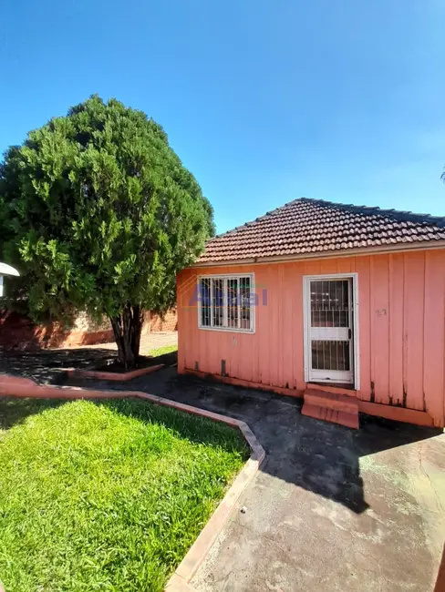 Foto 2 de Casa com 2 quartos à venda e para alugar, 111m2 em Rosenthal, Santo Angelo - RS
