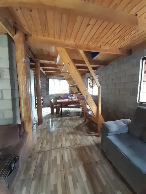 Foto 1 de Casa com 2 quartos à venda, 90m2 em Santo Angelo - RS