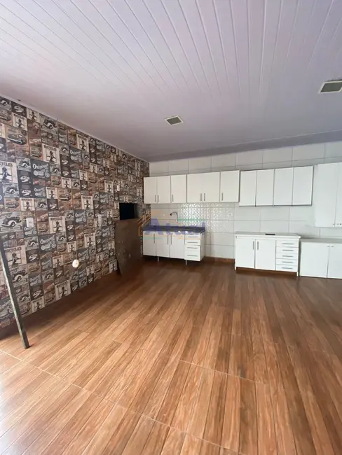 Foto 2 de Casa com 2 quartos à venda e para alugar, 113m2 em Haller, Santo Angelo - RS