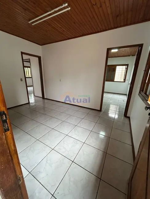 Foto 6 de Casa com 3 quartos para alugar em Centro, Santo Angelo - RS