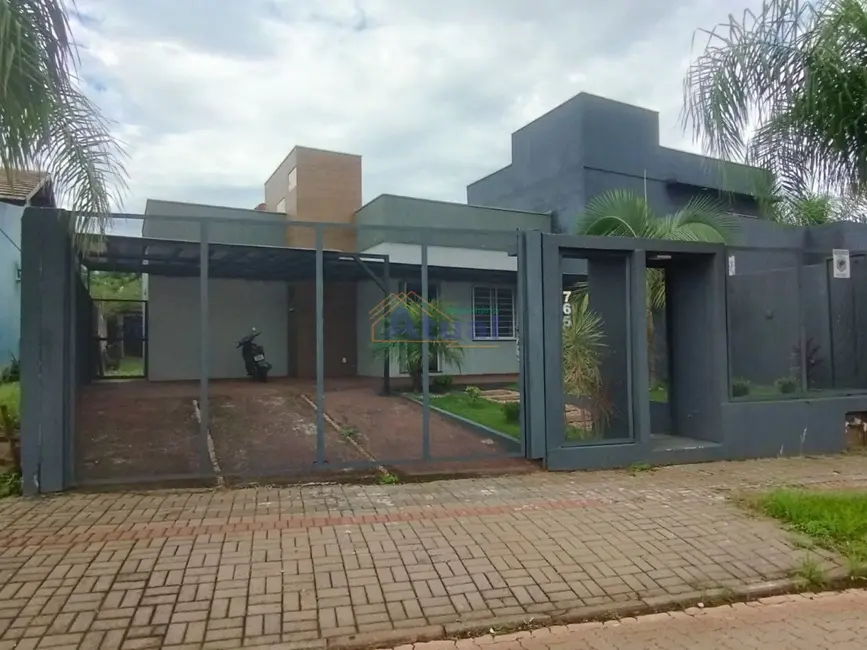 Foto 1 de Casa com 1 quarto à venda, 55m2 em Santo Angelo - RS