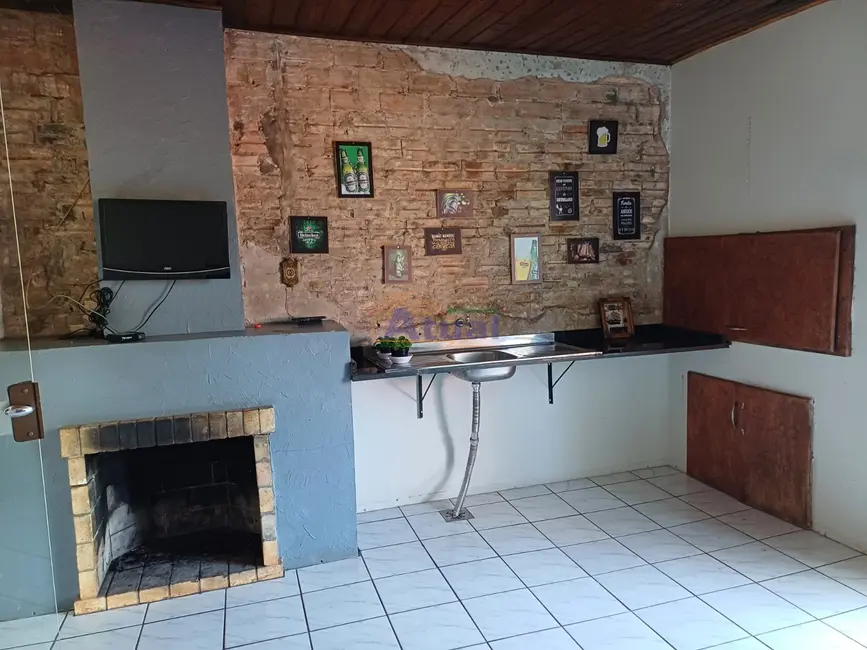 Foto 10 de Casa com 4 quartos à venda e para alugar em Centro, Santo Angelo - RS