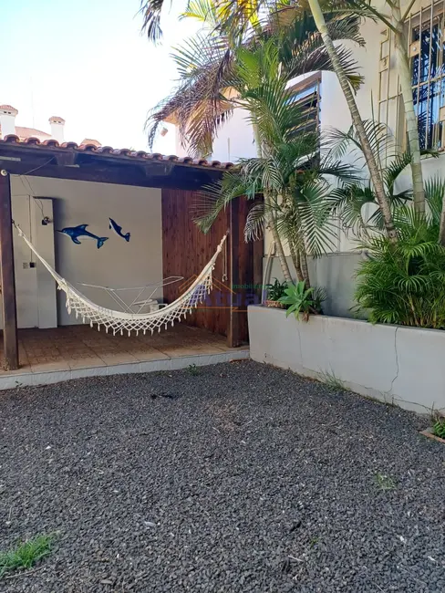 Foto 8 de Casa com 4 quartos à venda e para alugar em Centro, Santo Angelo - RS