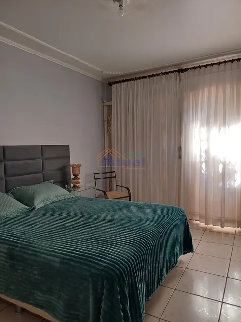 Foto 4 de Casa com 4 quartos à venda e para alugar em Centro, Santo Angelo - RS