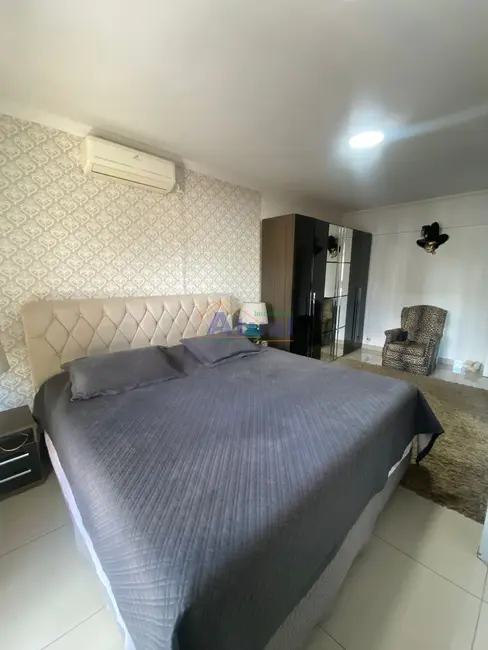 Apartamento com 3 quartos à venda, 156m2 em Centro, Santo Angelo - RS - imagem 4 Foto 4 de Apartamento com 3 quartos à venda, 156m2 em Centro, Santo Angelo - RS