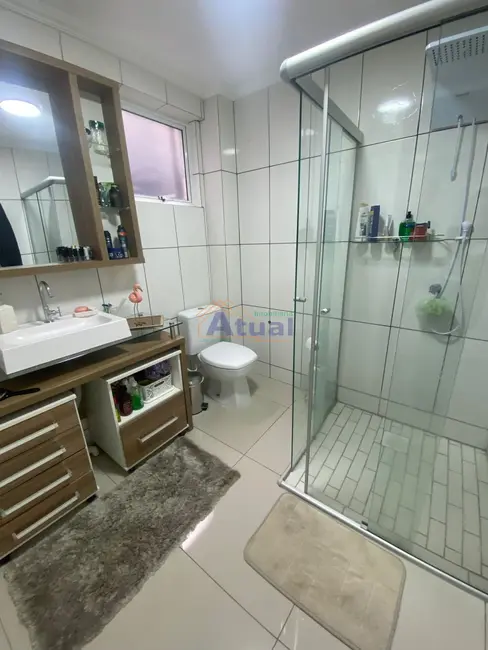 Apartamento com 3 quartos à venda, 156m2 em Centro, Santo Angelo - RS - imagem 6 Foto 6 de Apartamento com 3 quartos à venda, 156m2 em Centro, Santo Angelo - RS