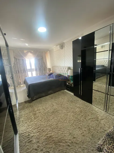 Foto 2 de Apartamento com 3 quartos à venda, 156m2 em Centro, Santo Angelo - RS