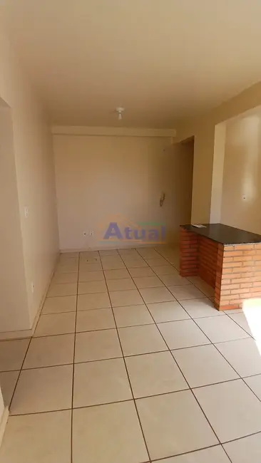 Foto 2 de Apartamento com 2 quartos para alugar em Casaroto, Santo Angelo - RS