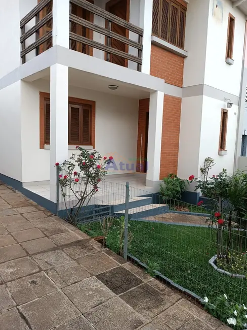 Foto 1 de Sobrado com 2 quartos à venda, 228m2 em COHAB, Santo Angelo - RS