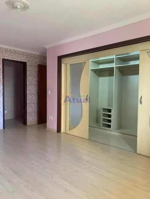 Apartamento com 3 quartos à venda, 110m2 em Centro, Santo Angelo - RS - imagem 5 Foto 5 de Apartamento com 3 quartos à venda, 110m2 em Centro, Santo Angelo - RS