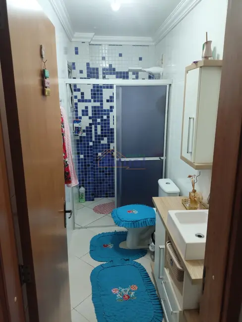 Apartamento com 2 quartos à venda, 74m2 em Dytz, Santo Angelo - RS - imagem 8 Foto 8 de Apartamento com 2 quartos à venda, 74m2 em Dytz, Santo Angelo - RS