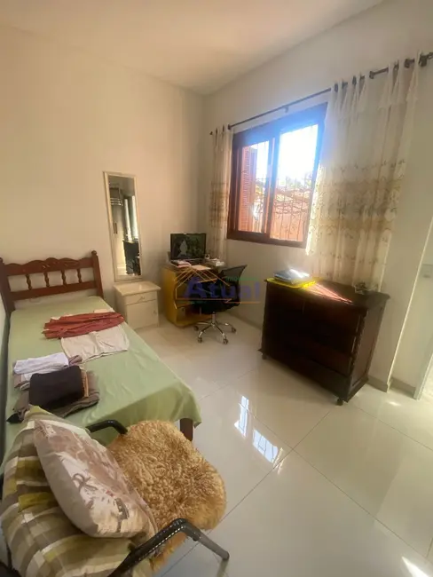 Foto 8 de Casa com 2 quartos à venda, 132m2 em Centro, Santo Angelo - RS