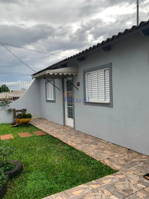 Foto 2 de Casa com 3 quartos à venda e para alugar em Centro, Santo Angelo - RS