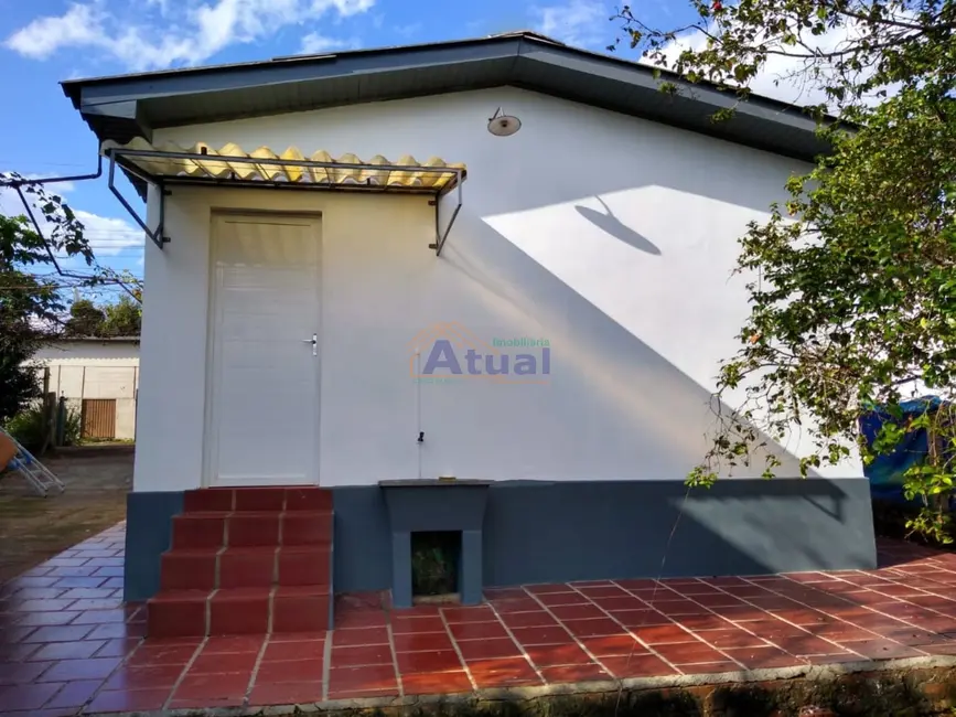 Foto 2 de Casa com 2 quartos à venda, 42m2 em Olavo Reis, Santo Angelo - RS