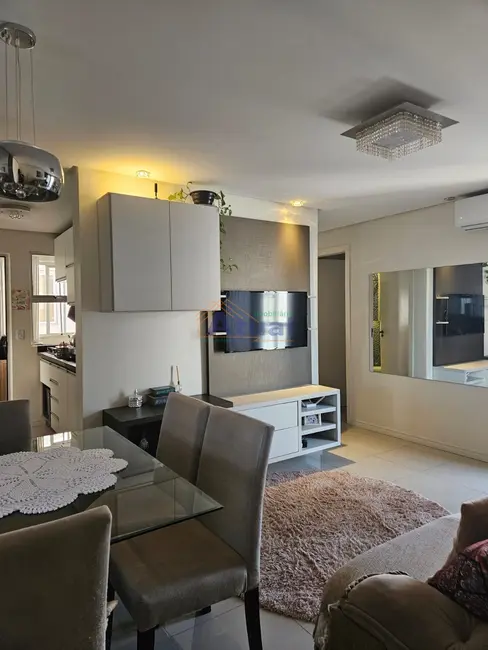 Foto 2 de Apartamento com 2 quartos à venda, 60m2 em São Carlos, Santo Angelo - RS