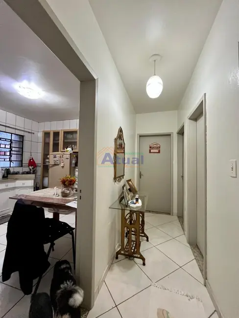 Foto 6 de Casa com 2 quartos à venda, 268m2 em Santo Angelo - RS