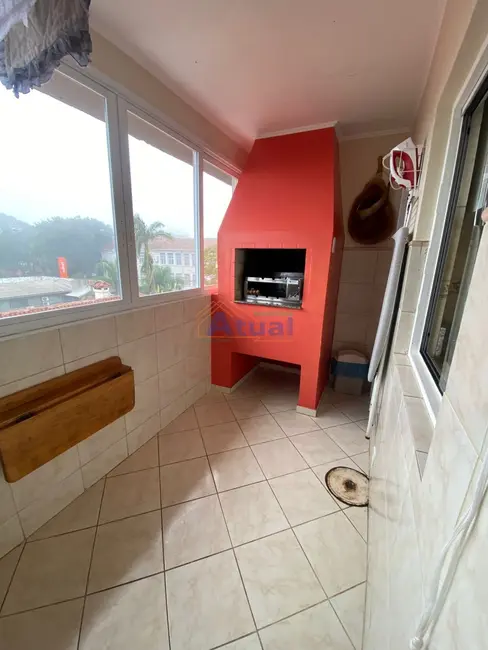 Foto 2 de Apartamento com 3 quartos à venda, 106m2 em Centro, Santo Angelo - RS