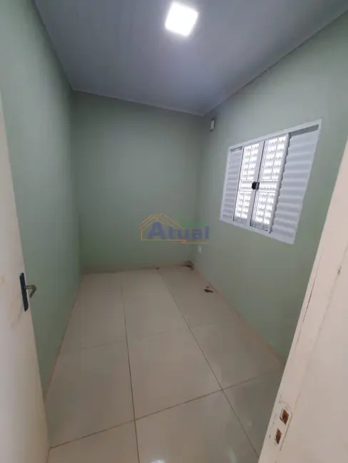 Foto 9 de Casa com 2 quartos para alugar em Aguiar, Santo Angelo - RS