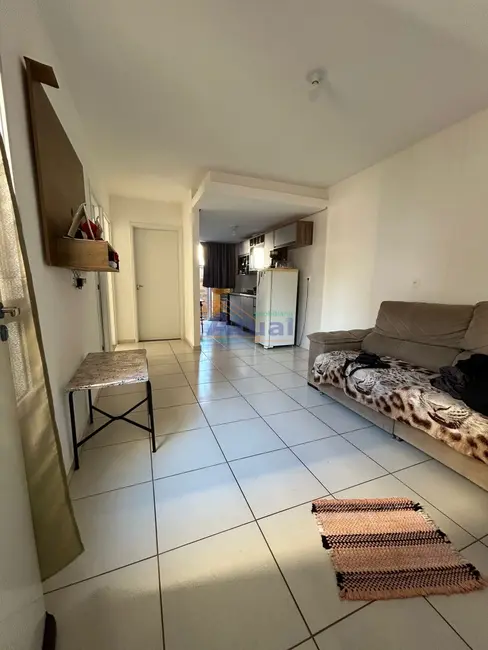 Foto 2 de Apartamento com 2 quartos para alugar em Kurtz, Santo Angelo - RS
