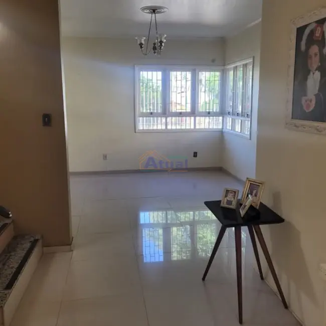 Foto 6 de Casa com 4 quartos à venda, 250m2 em Centro, Santo Angelo - RS