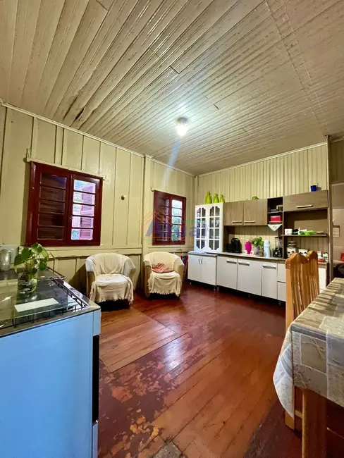 Foto 6 de Casa com 3 quartos à venda, 150m2 em Centro, Santo Angelo - RS