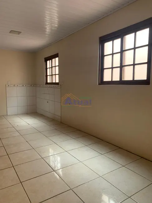 Foto 6 de Casa com 4 quartos para alugar em Centro, Santo Angelo - RS