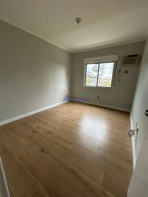 Foto 5 de Apartamento com 3 quartos à venda em Centro, Santo Angelo - RS