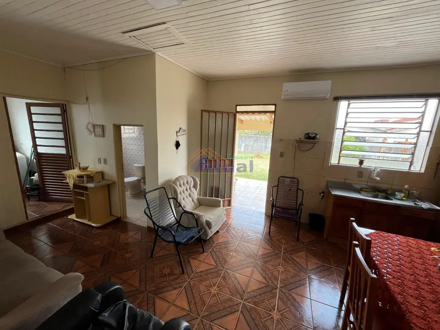 Foto 6 de Casa com 3 quartos à venda, 144m2 em Santo Angelo - RS
