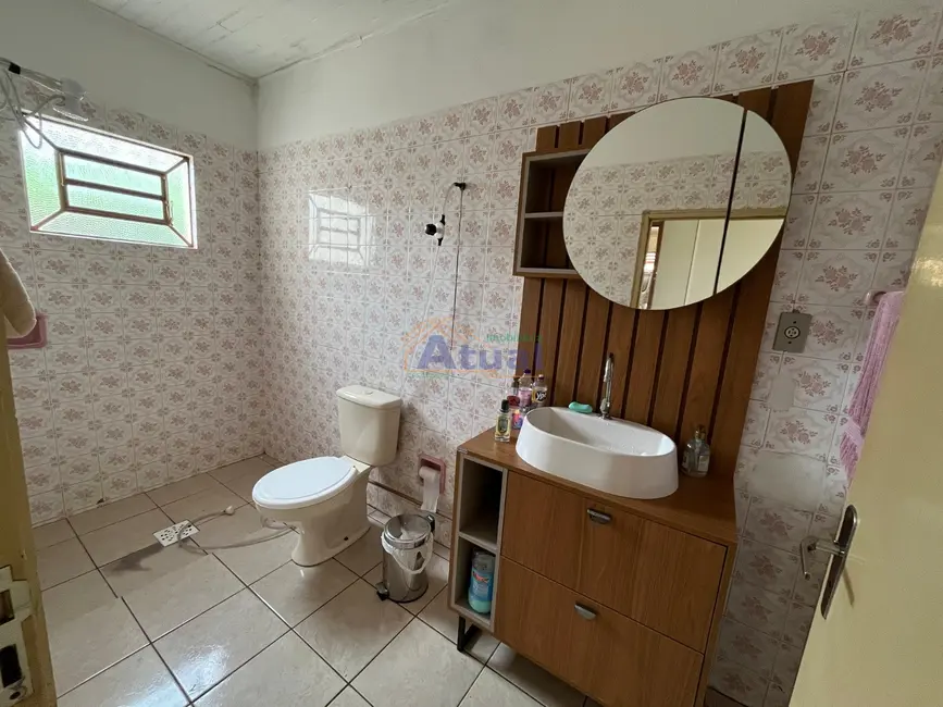 Foto 5 de Casa com 3 quartos à venda, 144m2 em Santo Angelo - RS