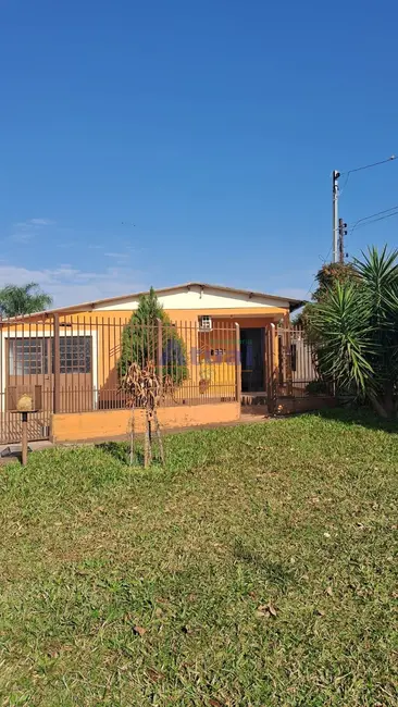 Foto 1 de Casa com 2 quartos à venda, 136m2 em Esperança, Santo Angelo - RS