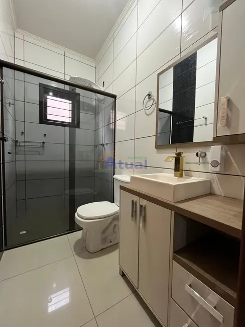 Foto 8 de Casa com 4 quartos à venda, 238m2 em Santo Angelo - RS