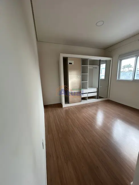 Foto 4 de Apartamento com 2 quartos para alugar em Jardim das Palmeiras, Santo Angelo - RS